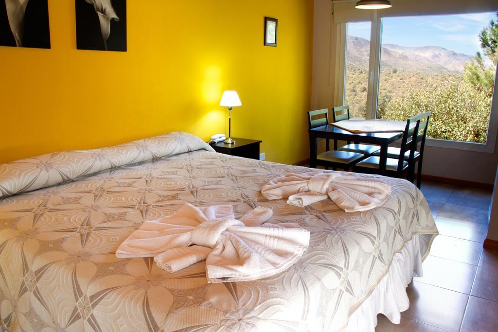 La Loma - Cabanas & Suites Вила Карлос Пас Екстериор снимка