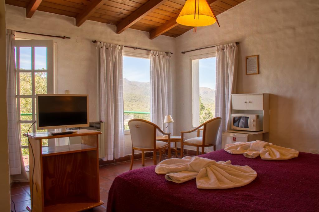 La Loma - Cabanas & Suites Вила Карлос Пас Екстериор снимка